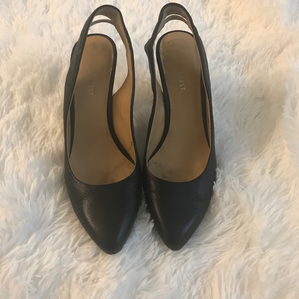 SALE‼️NINE WEST Leather Pumps